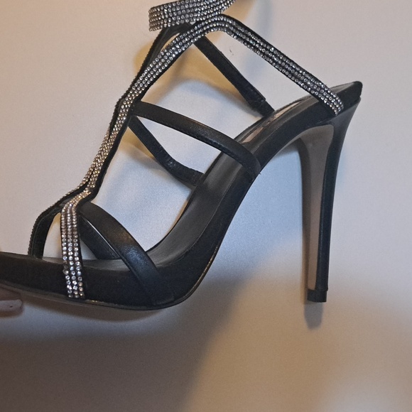 🪩5.5 Guess Cinderella Black & silver bedazzled girls bling high heel shoe Gorge - Picture 4 of 7